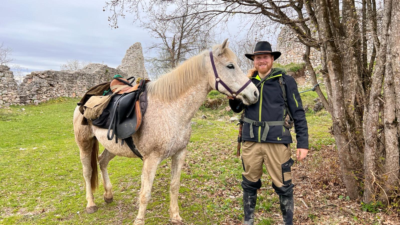 Horseride to Szádvár ruins