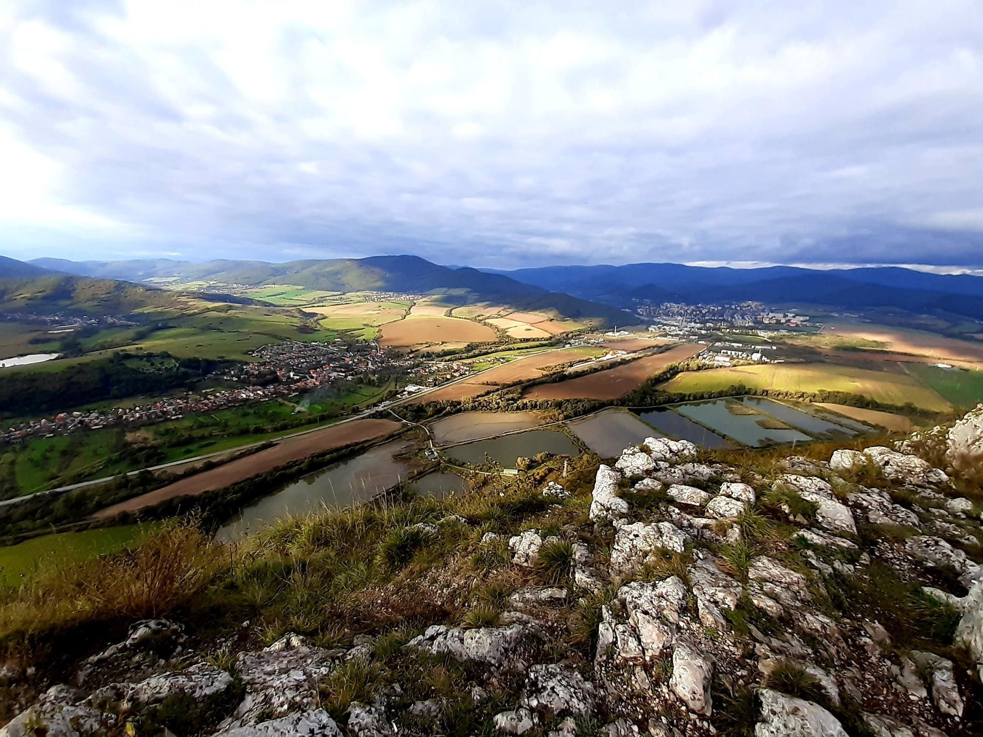 Vychádzka ku Dievčenskej skale